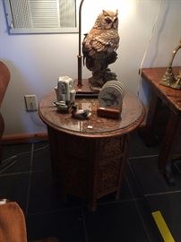 owl, coaster, small table 