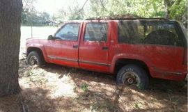 Suburban only $400   great for parts needed
