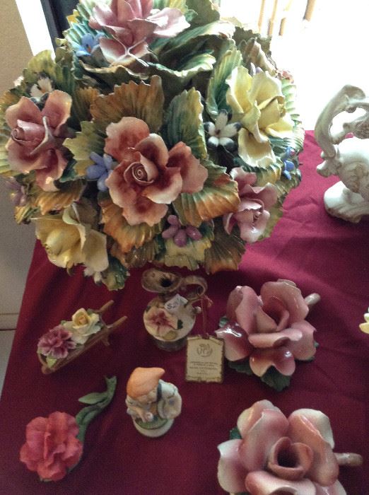 Lots of beautiful Campodimonte floral arrangements. 