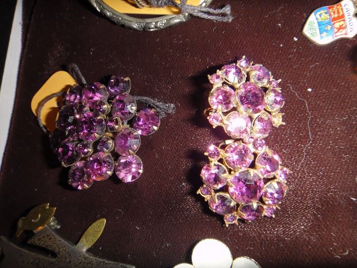 Vintage Pin and earring set 