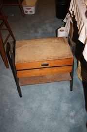 Sewing table closed