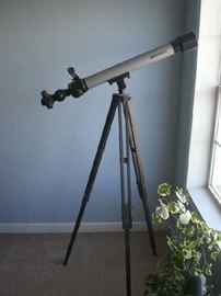 VINTAGE TELESCOPE