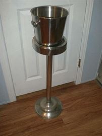 champagne ice bucket wine cooler thingy