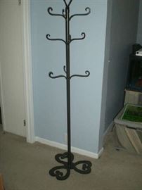 coat tree/display stand