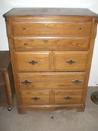 solid oak chest of drawers