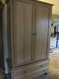 ARMOIRE