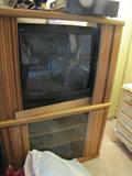 OAK TV STAND & TV