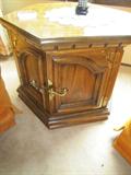 3 PIECE COFFEE TABLE SET