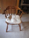 CAPTAIN CHAIRS