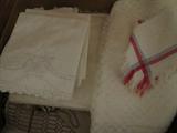 VINTAGE LINENS FROM SWEDEN