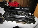 VINTAGE LIONEL TRAIN SET W/TRACKS