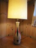 VINTAGE LAMP
