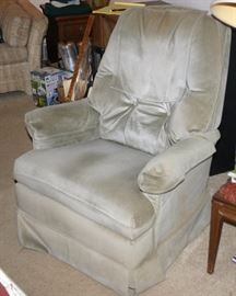 Lay-Z-Boy Rocker/Recliner