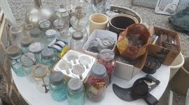 lots of lids for vintage mason jars