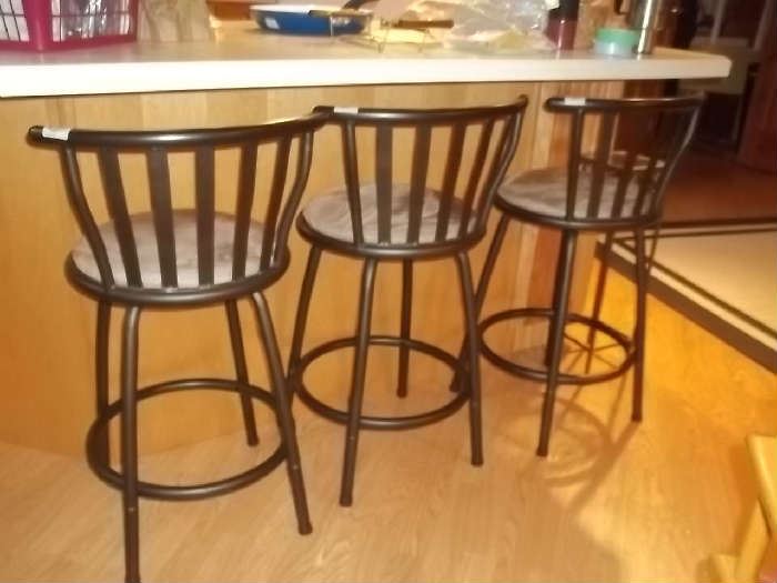 three counter top stools