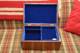 blue velvet lined box