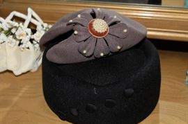 Ladies vintage hats
