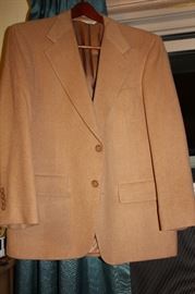 Men's camel hair sport coat