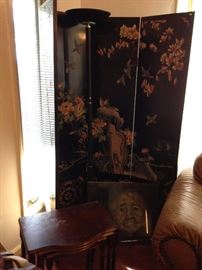 #52 4 panel black screen (upstairs) (4x)16x71panels$125 