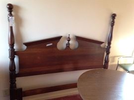 #8 cherry queen head board w post $100 