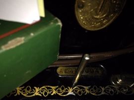 #19 singer sewing machine AE464094 in case $75 