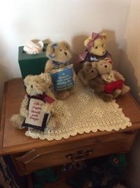 Bears stuffed animals