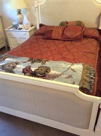 3 pc queen bedroom set ~queen size bed, dresser w/mirror, night stand