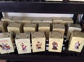 The International Santa Claus Collection