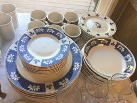 Majesticware dishes "Spring Daisy"