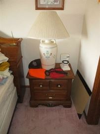 NIGHTSTAND AND LAMP