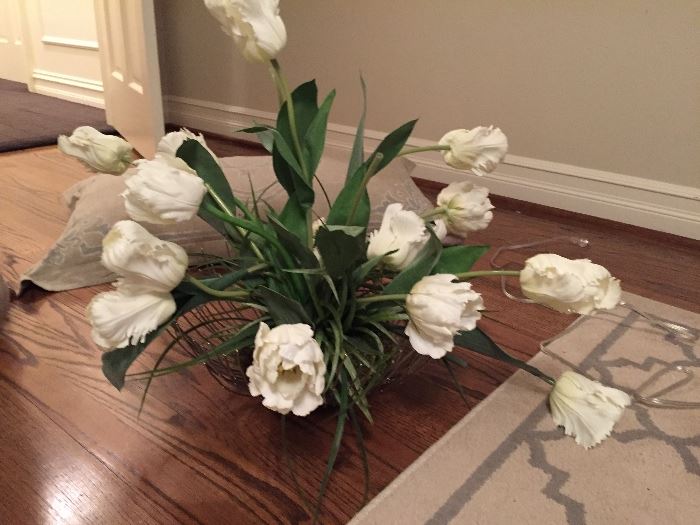 Flower arrangement  $25