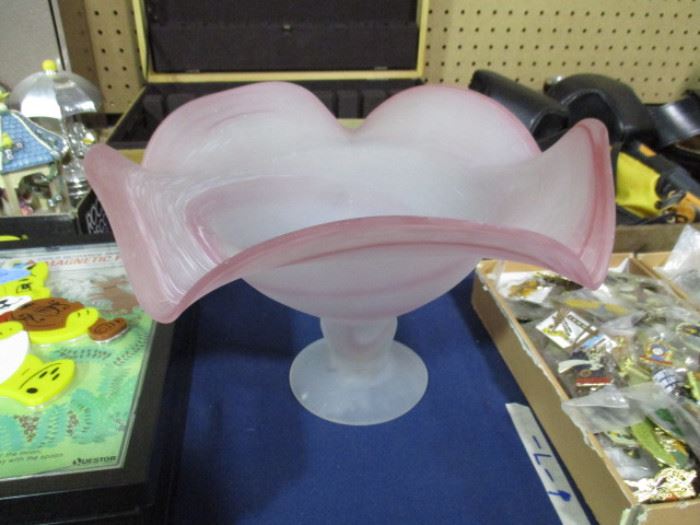 Satin glass center bowl