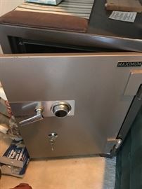 UNADJUSTEDNONRAW thumb e8c