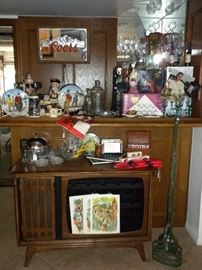 CUSTOM MID CENTURY BAR CONSOLE 