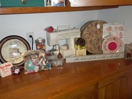 VINTAGE SEWING ITYEMS