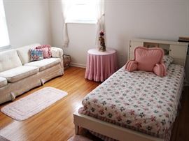 Furniture for a cozy bedroom! You can store your reading material in the headboard!