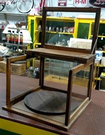 Open position of the Cheese Cutting Board and Case