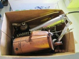 1 box of misc oil cans &grease guns