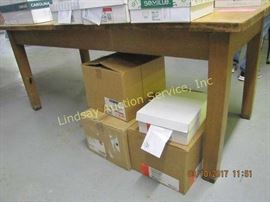 Wood library table w/ draws 34x72
(CONTENTS ONTOP NOT INCLUDED)