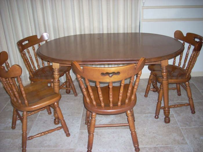 Kitchen Table shown with One Extension and 4 Chairs 