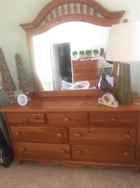 7 Drawer Dresser with mirror 