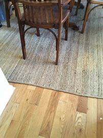 Burlap through rug great condition 