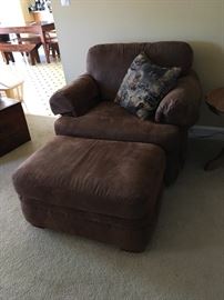 Very nice condition no stains or rips. From a super clean house!!! 