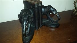 elephant book ends