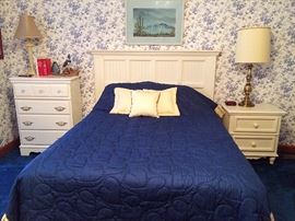 Bassett Full Size Bed