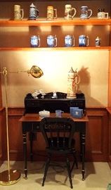 Hitchcock Style Desk, Steins, Wedgwood