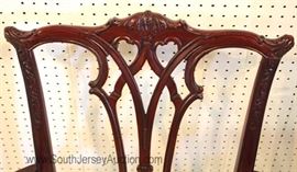  — C L E A N —

7 Piece Solid Mahogany Chippendale Style Ball & Claw Foot Dining Room Set Table

Double 4 Legged Pedestal Table with 3 Leaves and Table Pads 