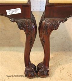 — C L E A N —

7 Piece Solid Mahogany Chippendale Style Ball & Claw Foot Dining Room Set Table

Double 4 Legged Pedestal Table with 3 Leaves and Table Pads 