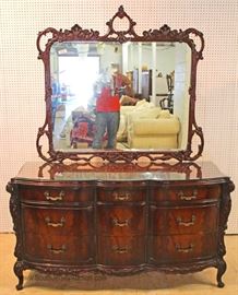 BEAUTIFUL – 10 Piece Burl Mahogany Highly Carved & Ornate Swan Bedroom Set with Full Size Bed with Rails 