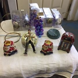Various Christmas items